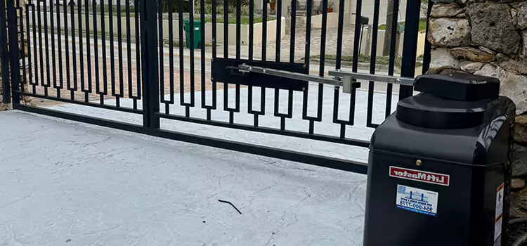 Seamless Installation and Support for Your New Gate in Alice, TX